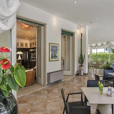 Otel Verdemare Marina di Pietrasanta